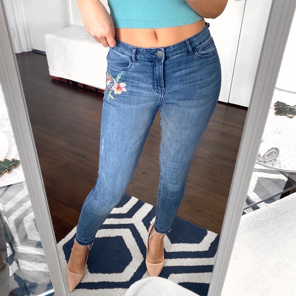 👖ESMARA SUPER SKINNY MEDIUM WAIST ANKLE DISTRESSED SKINNY JEANS! - Picture 2 of 14